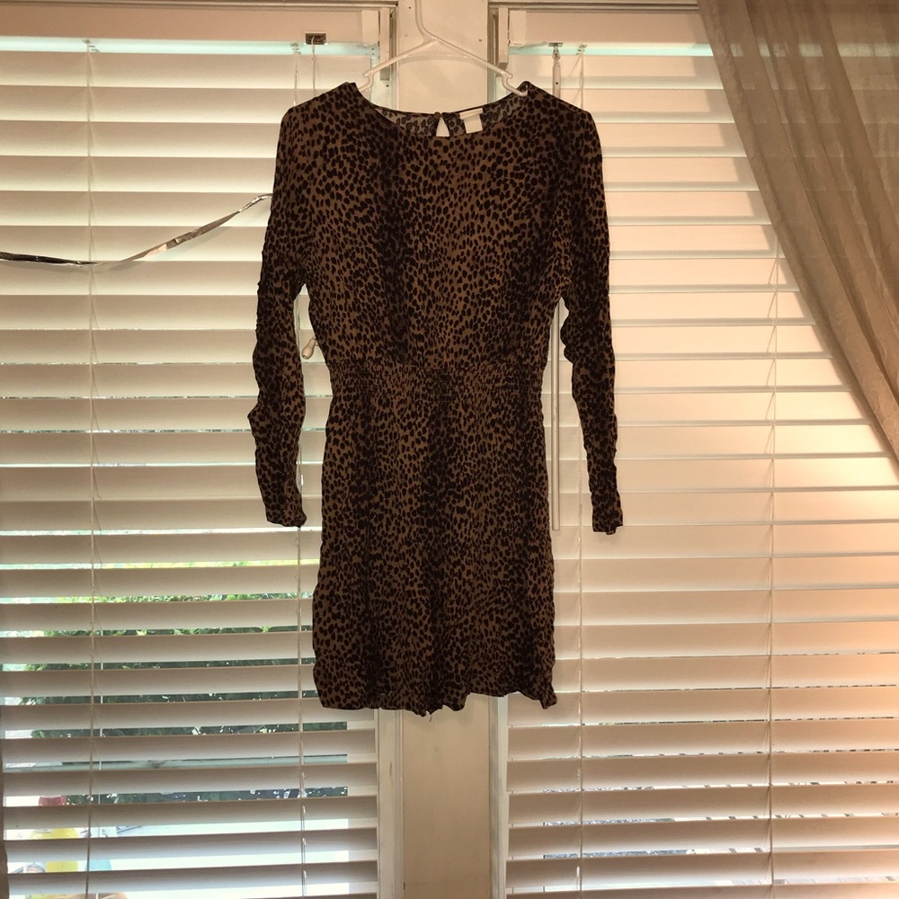 Mid thigh length leopard print dress